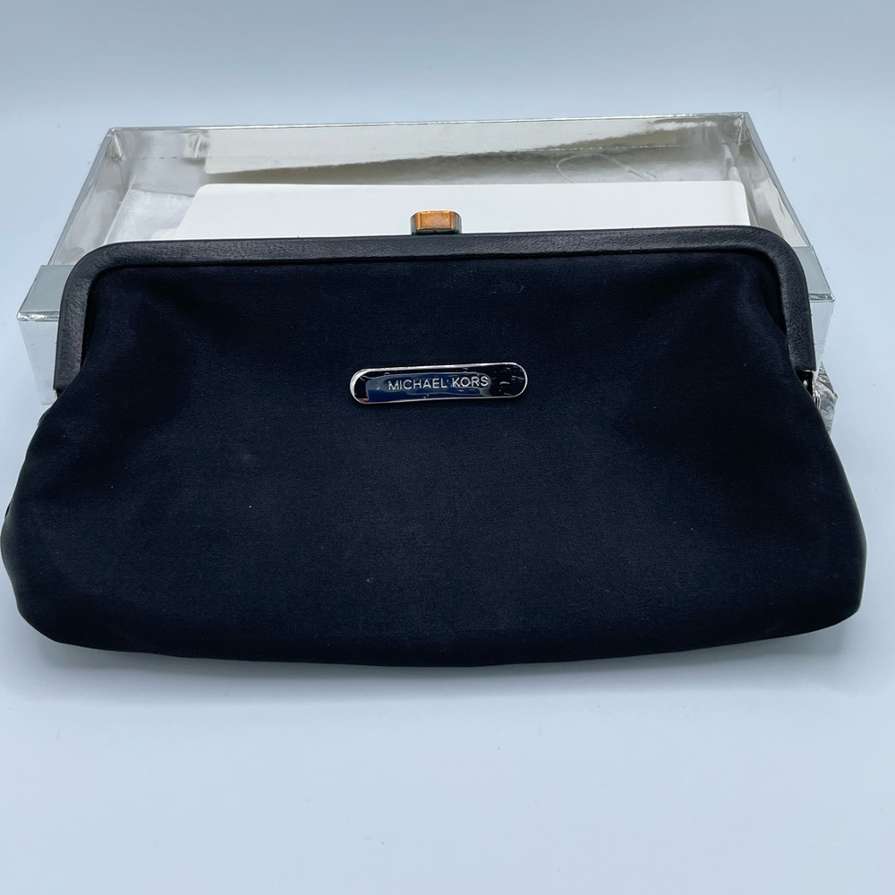 MK Small Wallet Pouch - Picture 3 of 11